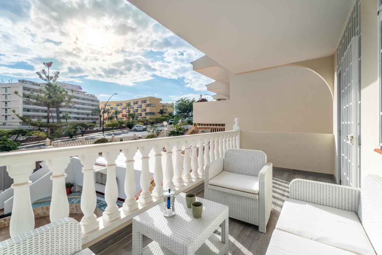 Las Rosas Sunset Apartment Arona  Exterior photo