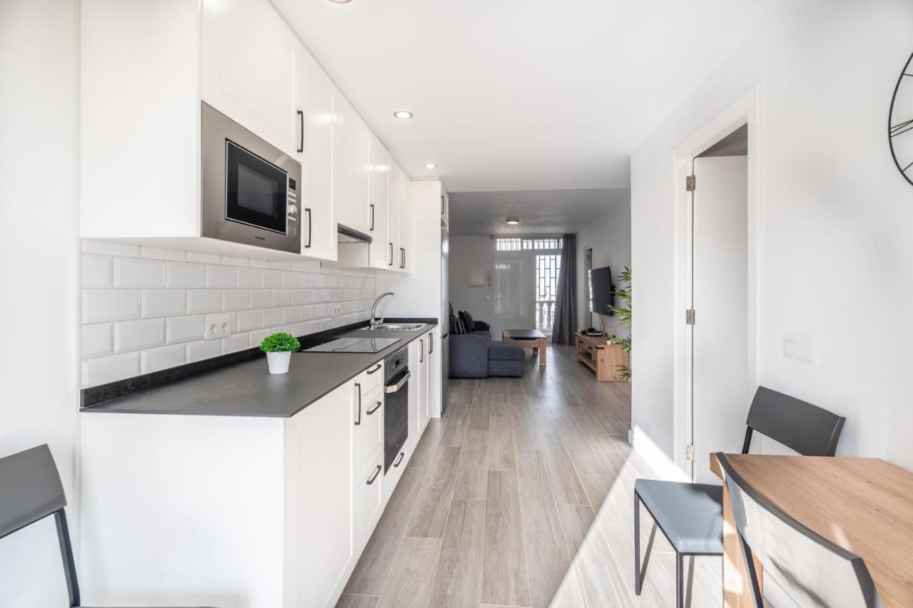 Las Rosas Sunset Apartment Arona  Exterior photo